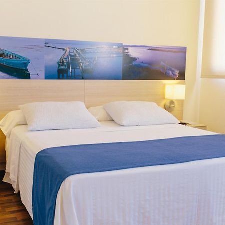 Hotel L'Algadir Del Delta El Poble Nou del Delta Ruang foto