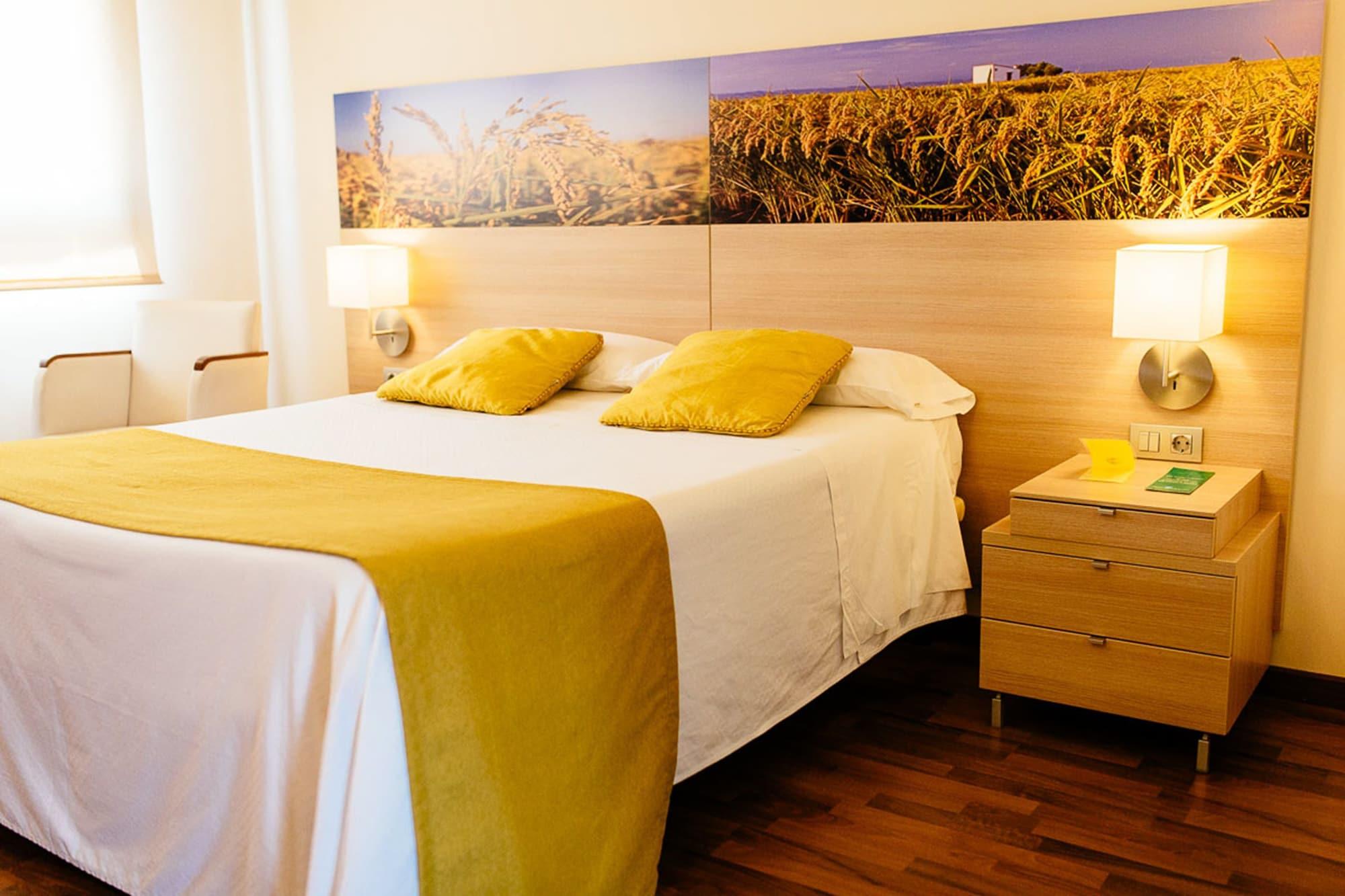 Hotel L'Algadir Del Delta El Poble Nou del Delta Bagian luar foto