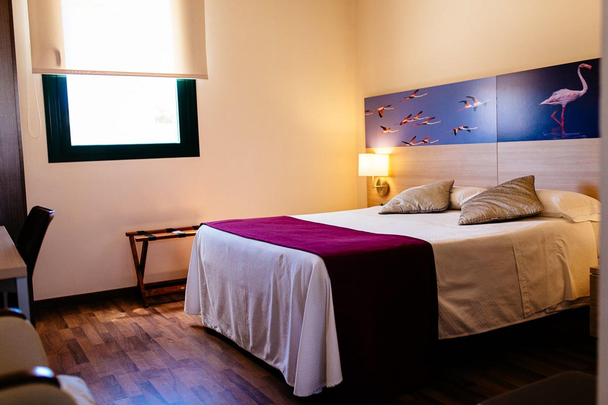 Hotel L'Algadir Del Delta El Poble Nou del Delta Bagian luar foto